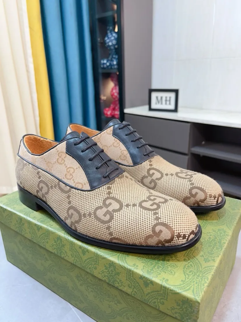 Men's Men's Shoes💰458🌹🌹Cowhide [GUCCI Gucci] Gucci leather shoes are the most popular classic. Synchronized with the official website, the upper is made of Italian calfskin ➕cowhide lining, with unique brand and unique craftsmanship. Highlighting the hot style of the new year. Stop hesitating, stop wandering, get it now. Number: 38--44